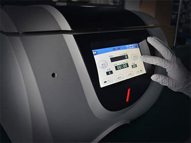 فصل معدات مختبر الطرد المركزي